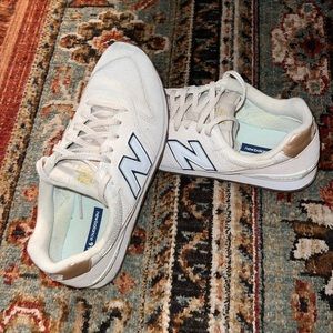 Women’s New Balance 996